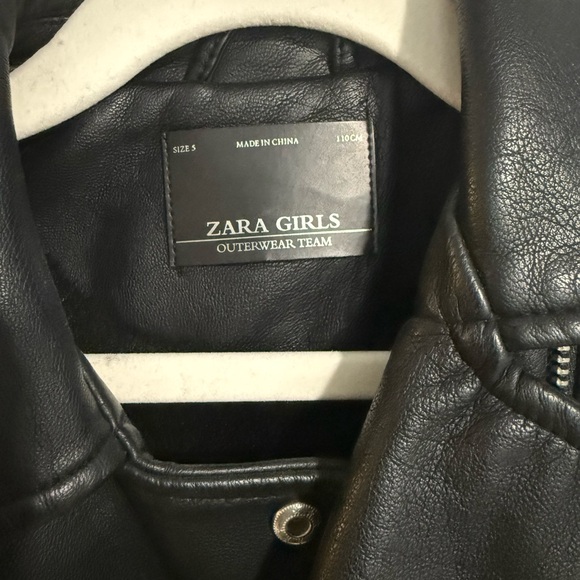 Zara faux leather like new - Picture 2 of 4